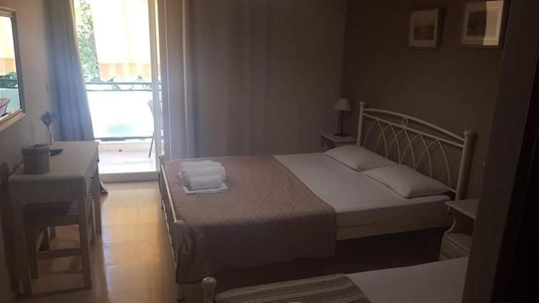 Guesthouse Emi Λυγιά Εξωτερικό φωτογραφία